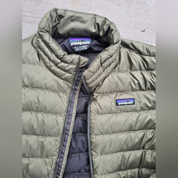 Patagonia Olive Green Puffer Jacket Youth XL 14 - Picture 2 of 4